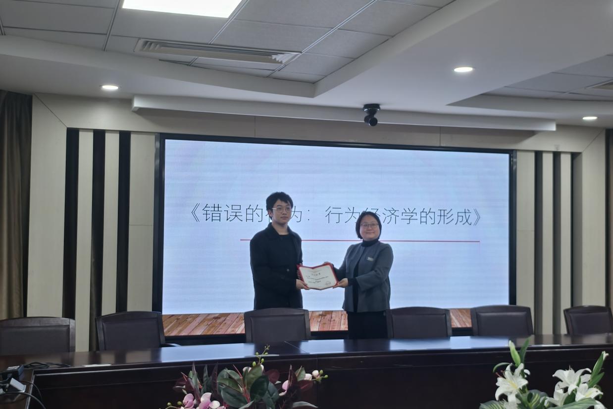 图示, 示意图
中度可信度描述已自动生成:ver1